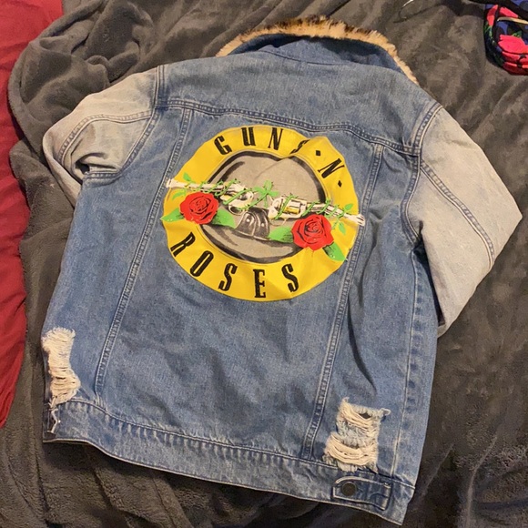 Denim jacket - Picture 2 of 4